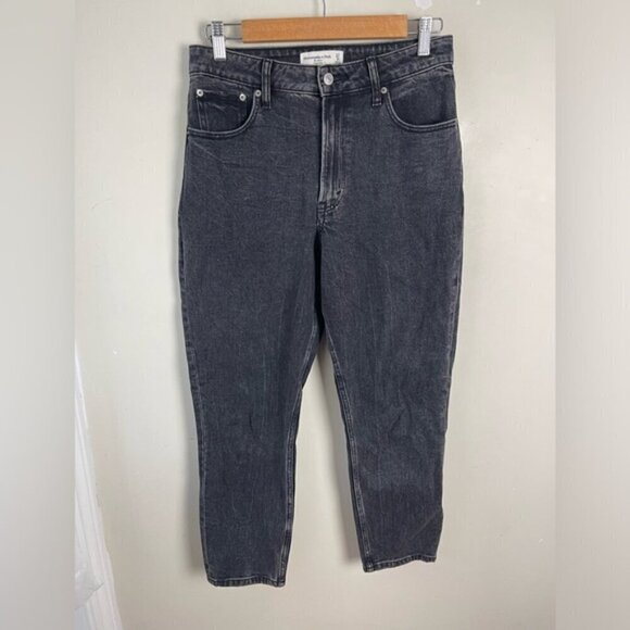 Abercrombie & Fitch Curve Love High Rise Mom Jean size 27 Short black - Picture 4 of 13